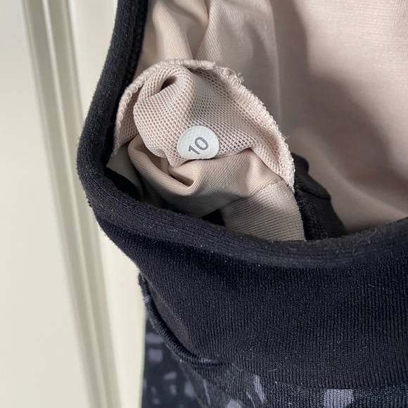 Lululemon Tank - Picture 3 of 3